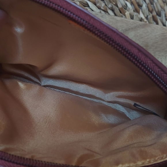 New Ora Delphine Cosmetic Bag - Picture 6 of 7